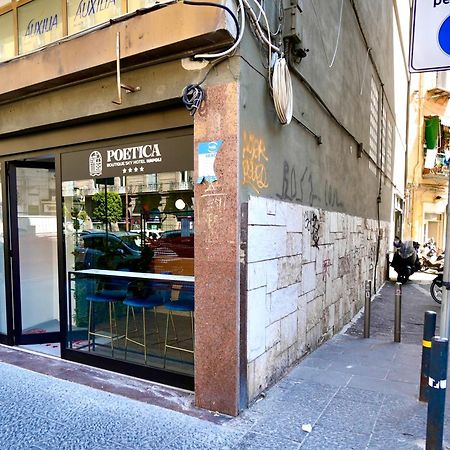 Poetica Boutique Sky Hotel Napoli Esterno foto