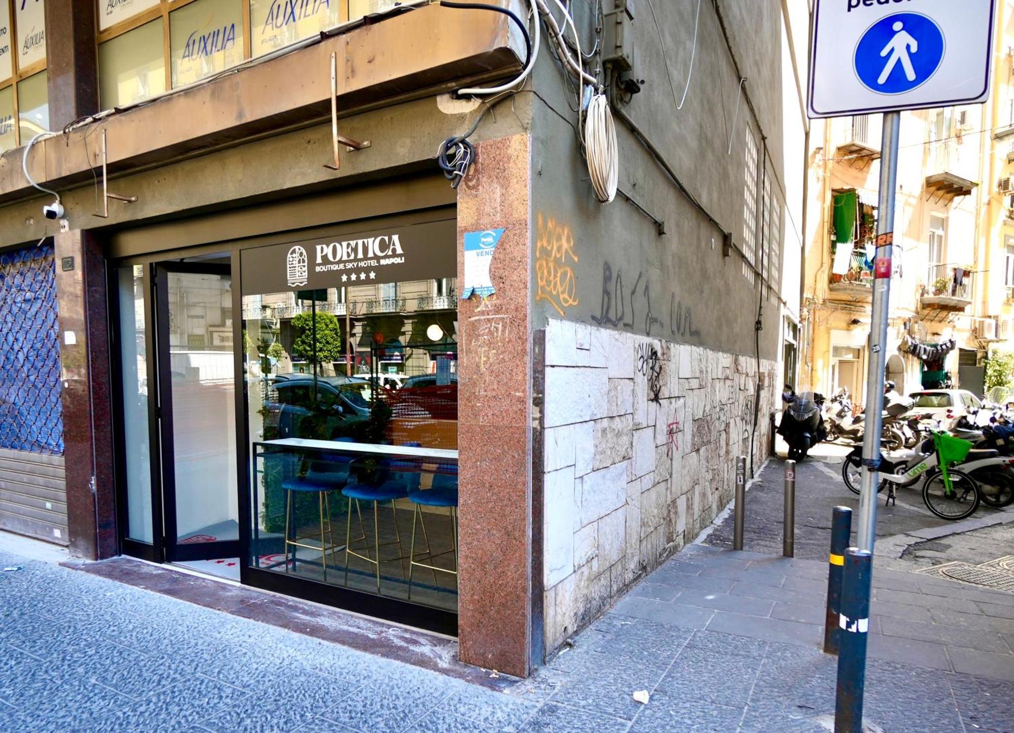Poetica Boutique Sky Hotel Napoli Esterno foto