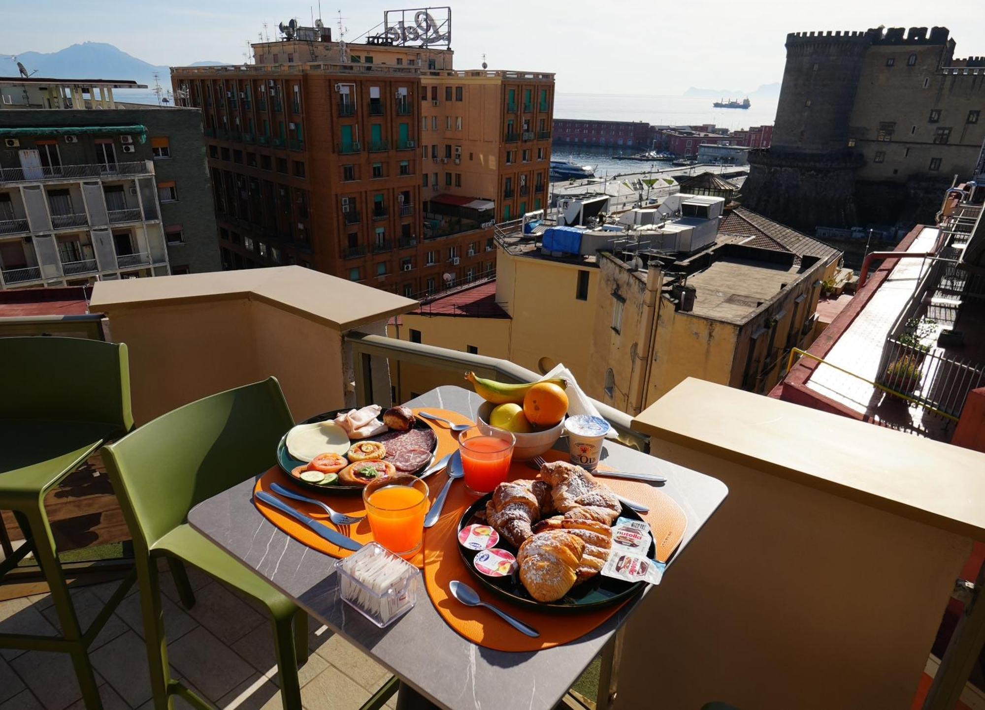 Poetica Boutique Sky Hotel Napoli Esterno foto