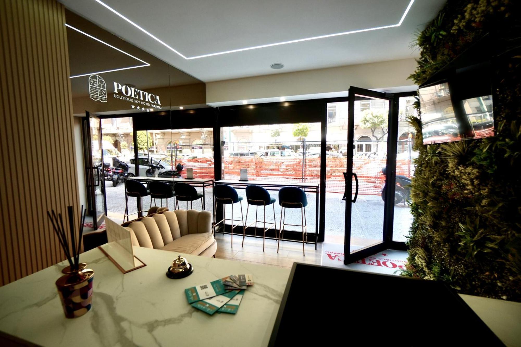Poetica Boutique Sky Hotel Napoli Esterno foto